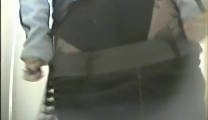 スパイ2wc 第5弾 ロシア大学トイレ盗撮 女子学生の放尿隠し撮り映像 のスクリーンショット 2