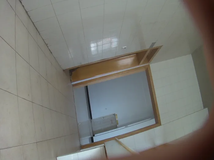 動画を再生:chinese_toilet_023