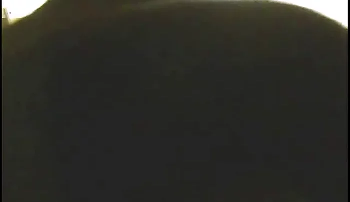ファッショントイレ5 大阪のゲーセン近くの和式トイレで女子中学生を盗撮 クローズアップ映像 のスクリーンショット 1