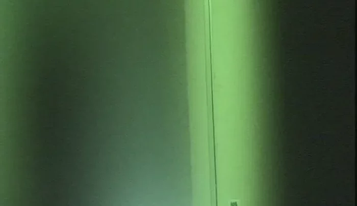 居酒屋トイレ盗撮15 – 覗き穴から撮影した隠しカメラ映像 ナイトビジョン機能付き のスクリーンショット 3
